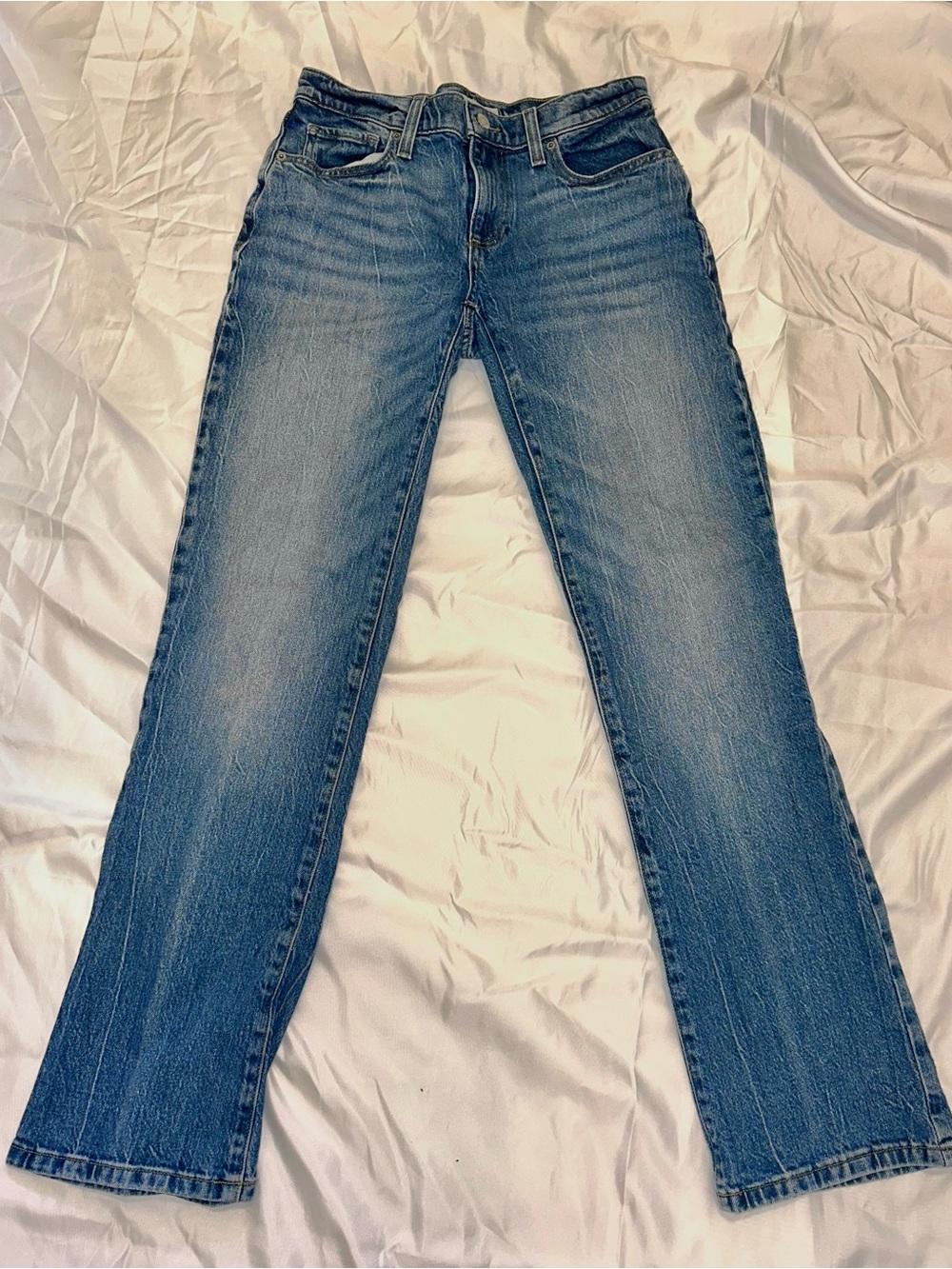 Lucky Brand Medium Wash Straight-Leg Jeans